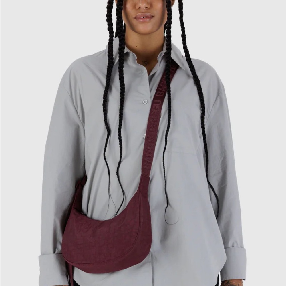 BAGGU Small Crescent Bag-  Mahogany - Monochrome Nylon Burgundy Red - Picture 2 of 3